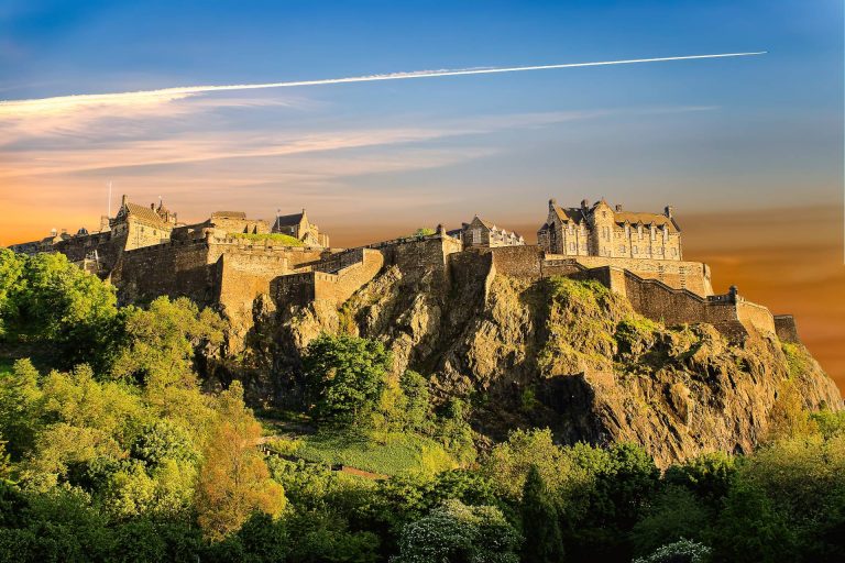 Looking Up The Hill At Edinburgh Castle At Sunset Edinburgh Castle